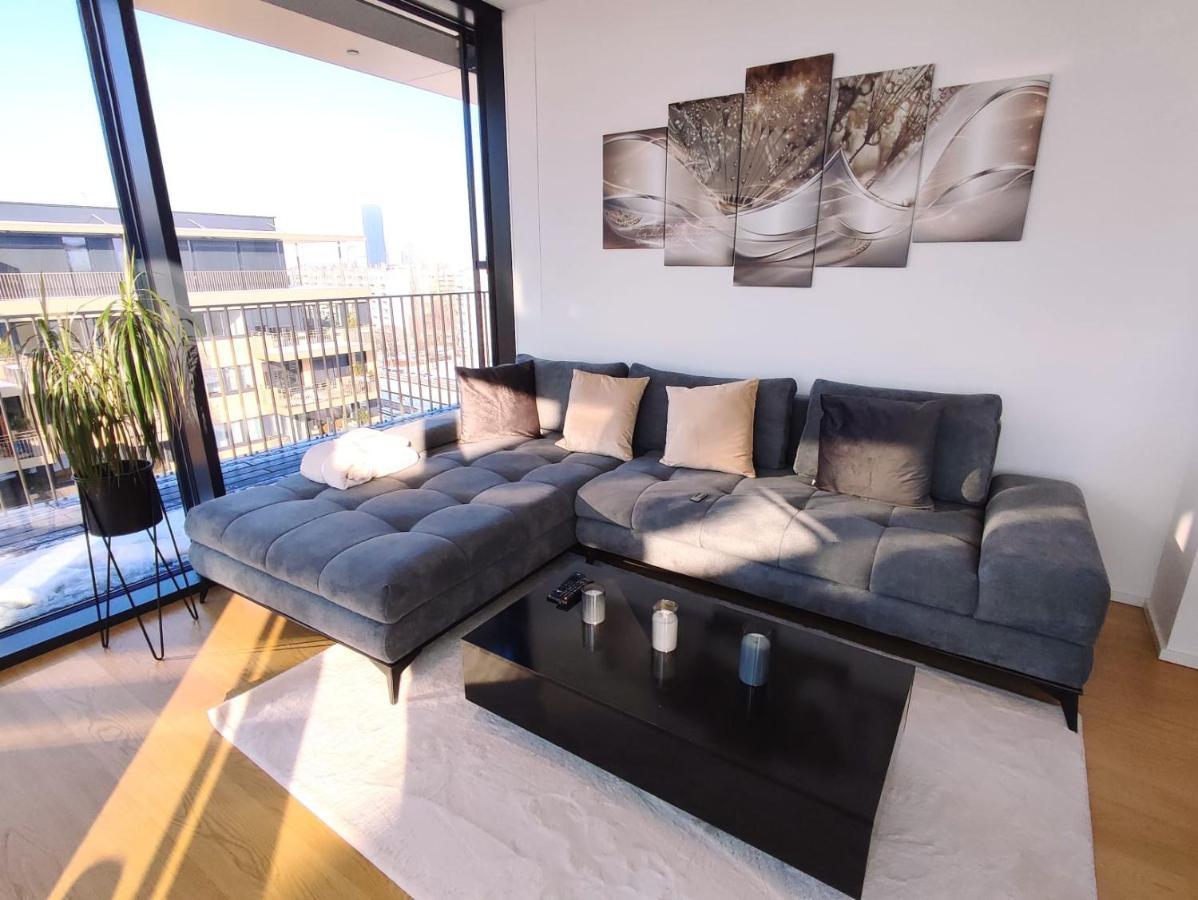 Panorama Apartment Vienna - Free Parking, Sauna & Fitness Exterior photo