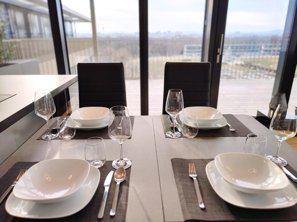 Panorama Apartment Vienna - Free Parking, Sauna & Fitness Exterior photo