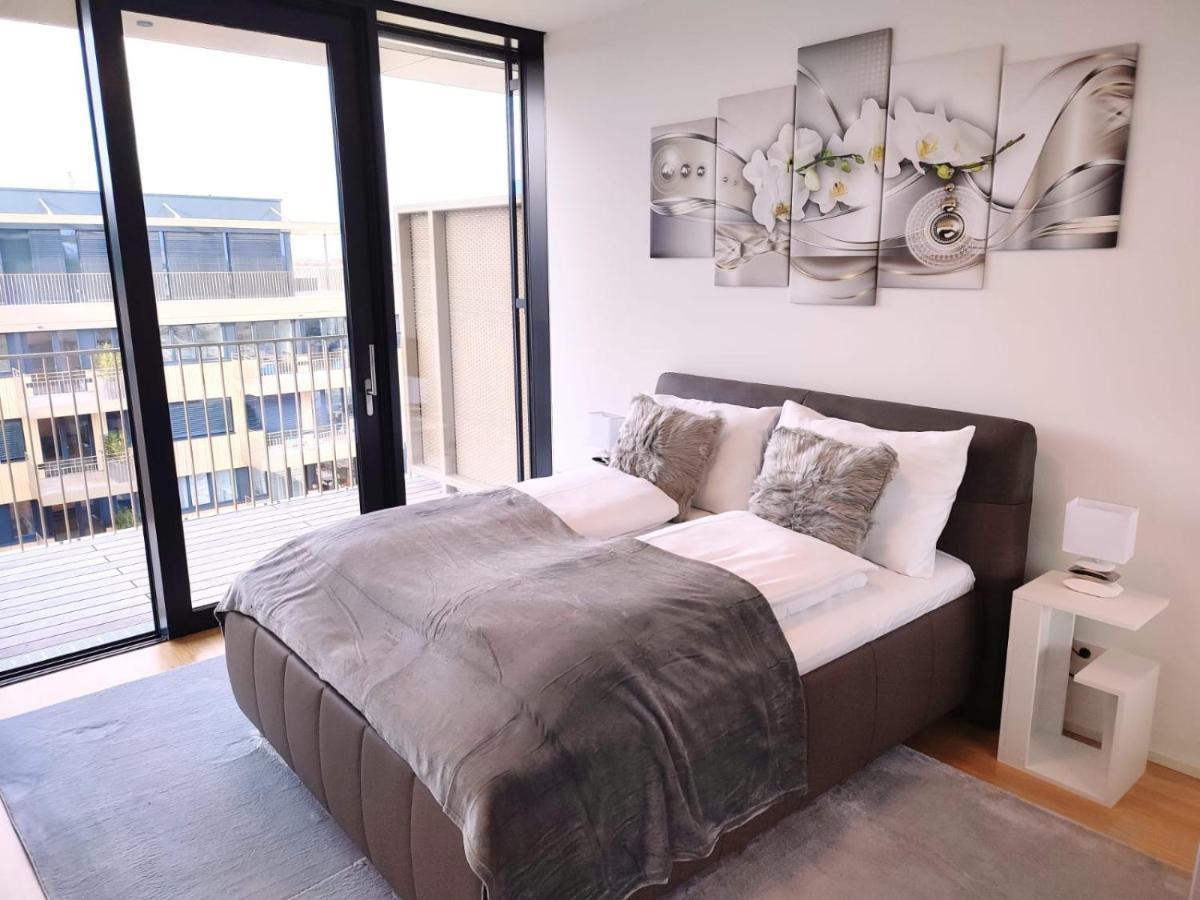 Panorama Apartment Vienna - Free Parking, Sauna & Fitness Exterior photo