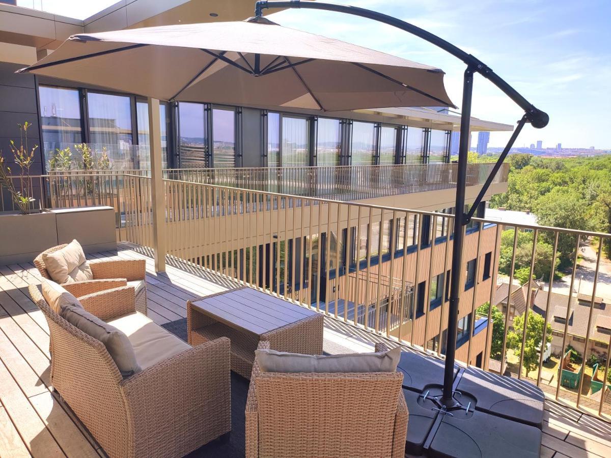 Panorama Apartment Vienna - Free Parking, Sauna & Fitness Exterior photo